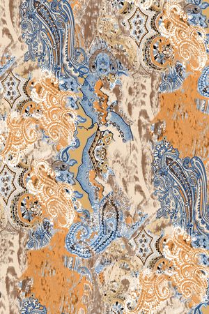 女装印花华亿平台图片