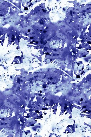 字母印花华亿平台图片