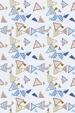 三角形印花华亿平台图片