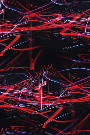 几何男装印花华亿平台图片