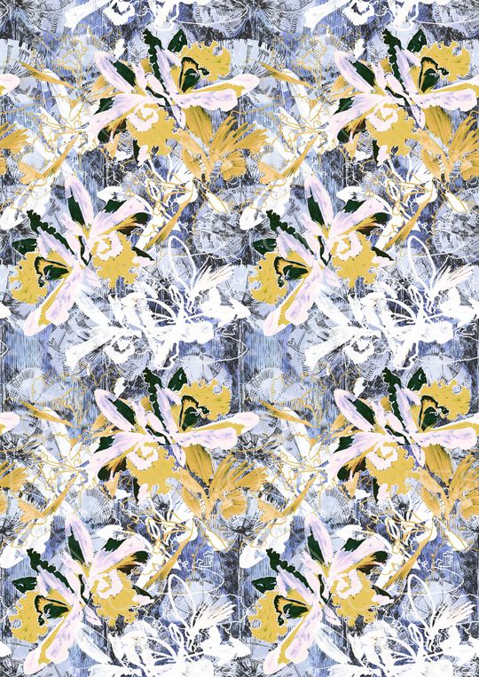 女装印花华亿平台图片