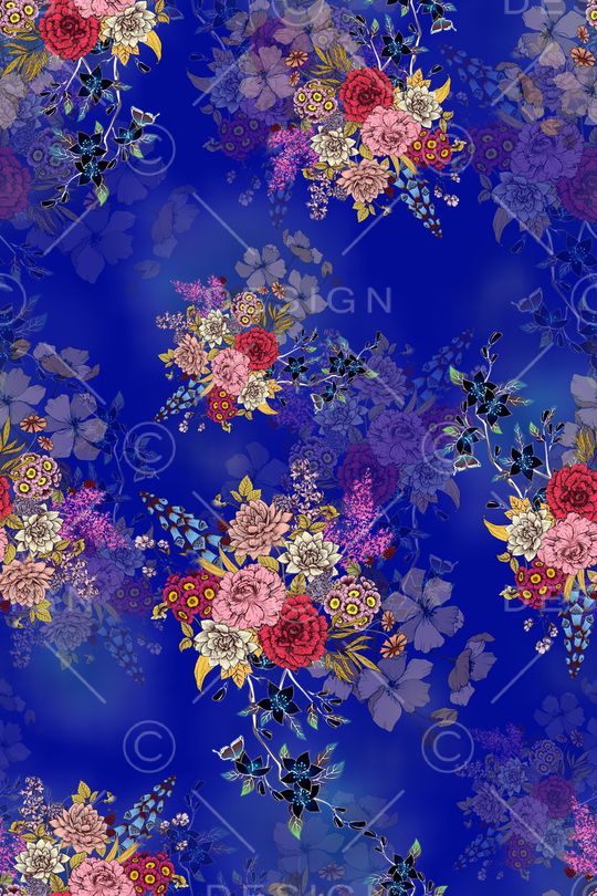 女装印花华亿平台图片