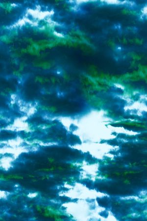 羽绒服印花华亿平台图片