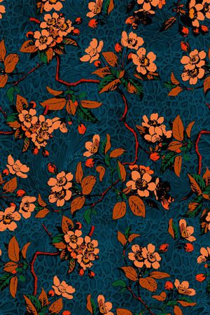 女装印花华亿平台图片