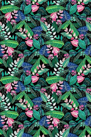 黑底花卉印花华亿平台图片