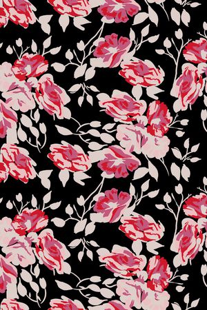 黑底花卉印花华亿平台图片