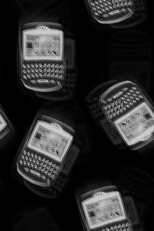 大牌男装印花华亿平台图片