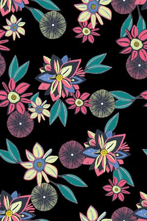 黑底花卉印花华亿平台图片