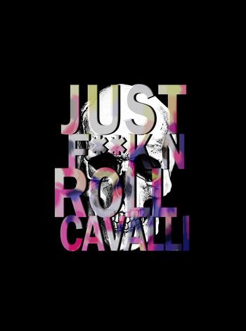 胸前独幅印花华亿平台图片