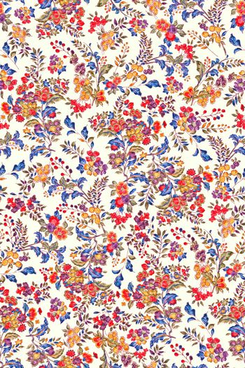 女装印花华亿平台图片