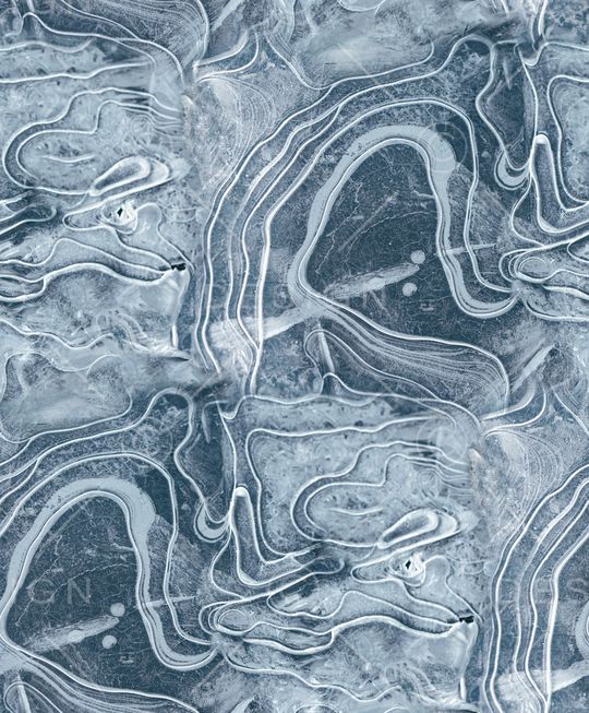 字母印花华亿平台图片