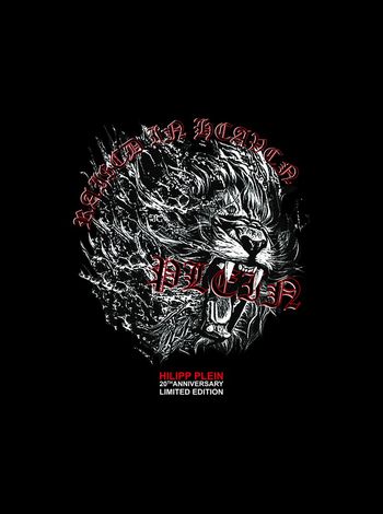 字母印花华亿平台图片