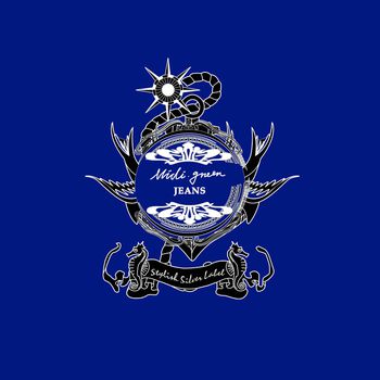 胸前独幅印花华亿平台图片