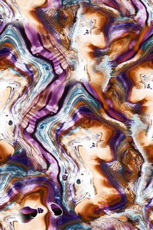 几何印花华亿平台图片