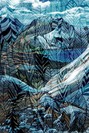 男装印花华亿平台图片