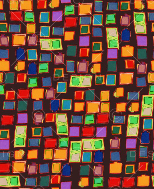 几何印花华亿平台图片