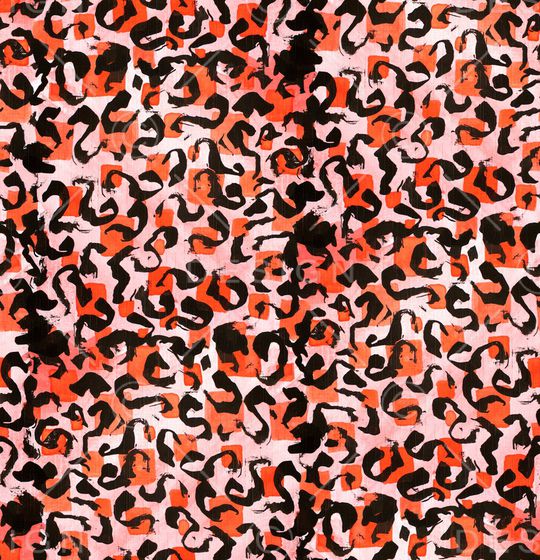 字母印花华亿平台图片