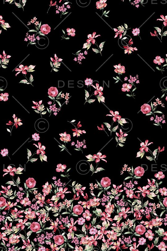 黑底花卉印花华亿平台图片