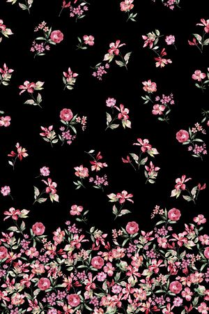 黑底花卉印花华亿平台图片