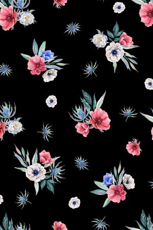 黑底花卉印花华亿平台图片