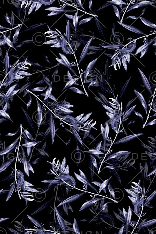 黑底花卉印花华亿平台图片