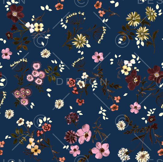 女装印花华亿平台图片