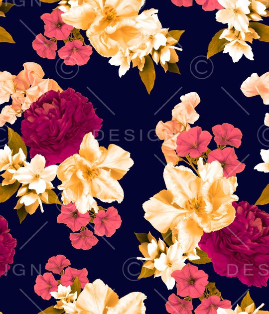 女装印花华亿平台图片