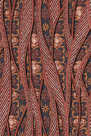 女装印花华亿平台图片