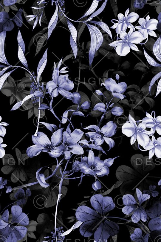 黑底花卉印花华亿平台图片