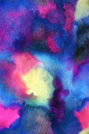 女装印花华亿平台图片