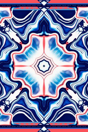 几何印花华亿平台图片