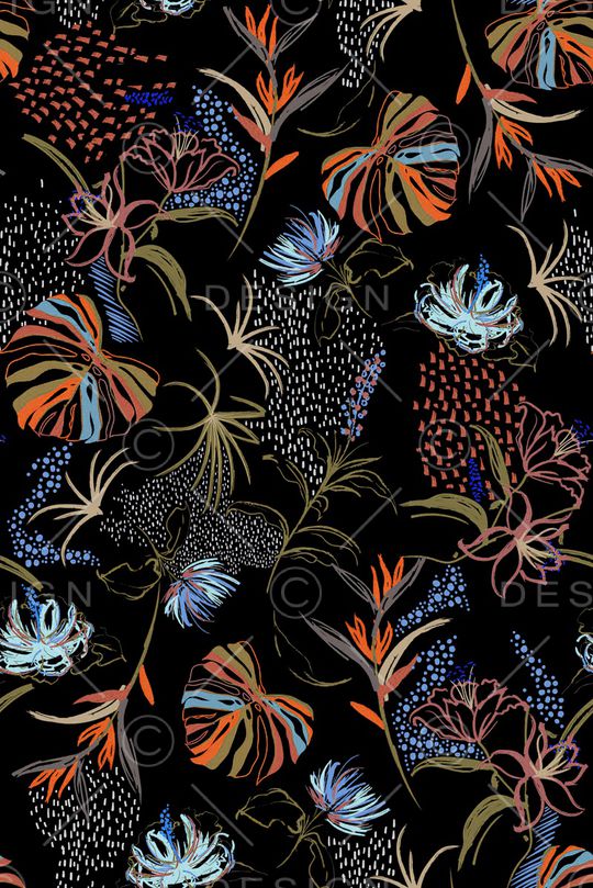 黑底花卉印花华亿平台图片