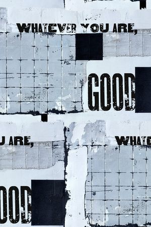 字母印花华亿平台图片