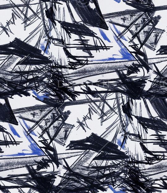 字母印花华亿平台图片