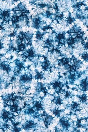 肌理印花华亿平台图片