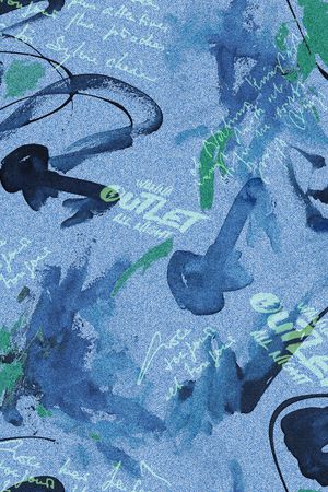 字母印花华亿平台图片