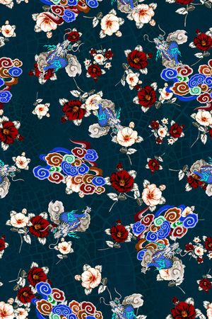 几何印花华亿平台图片