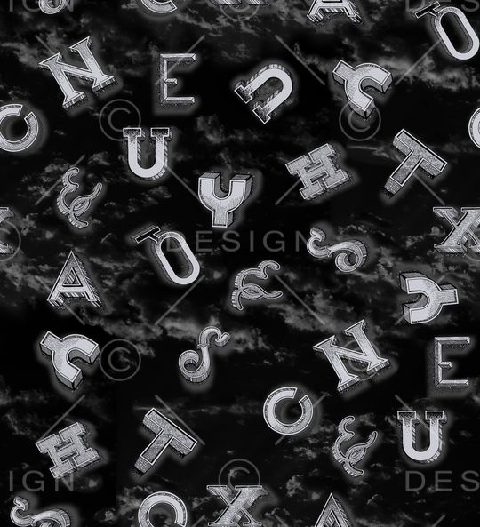 字母印花华亿平台图片