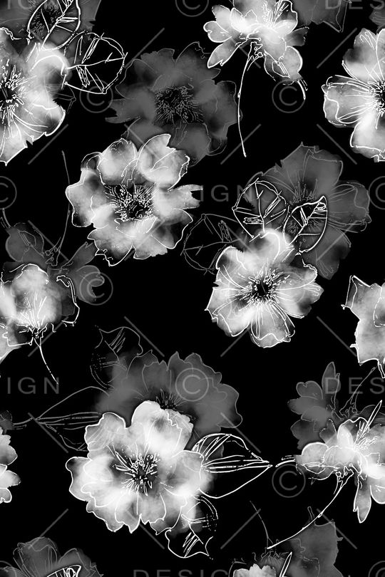 黑底花卉印花华亿平台图片