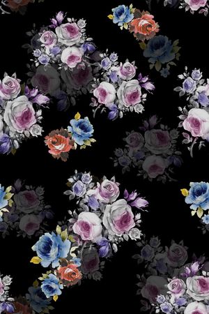 黑底花卉印花华亿平台图片