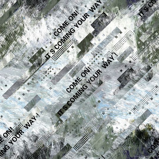 字母印花华亿平台图片