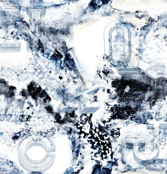 字母印花华亿平台图片