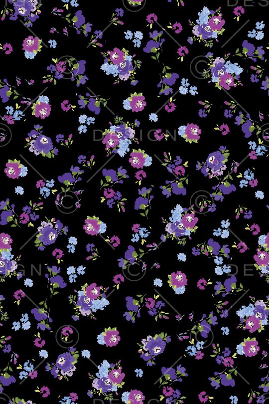 黑底花卉印花华亿平台图片