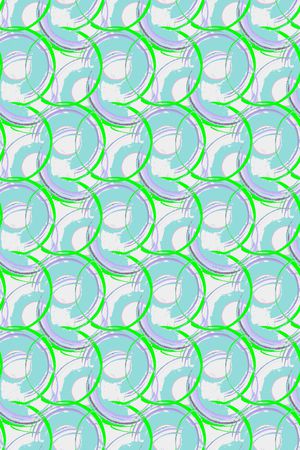 年轻女性印花华亿平台图片