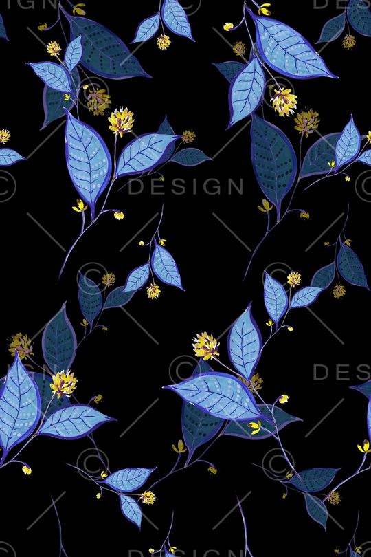 黑底花卉印花华亿平台图片