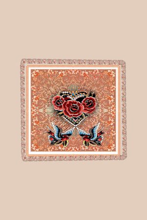 几何印花华亿平台图片