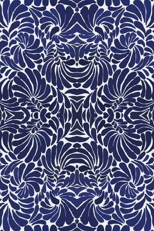 民族花卉印花华亿平台图片