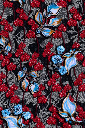 连衣裙印花华亿平台图片