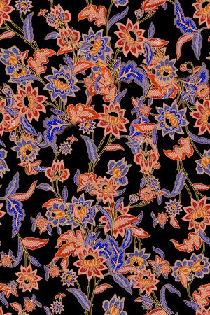 连衣裙印花华亿平台图片