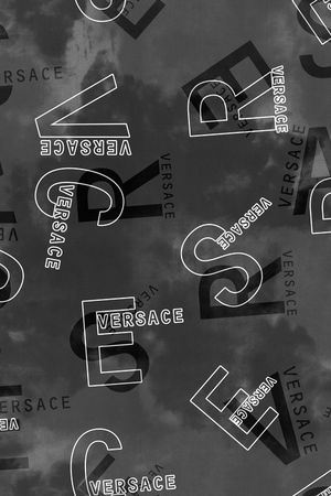 字母印花华亿平台图片